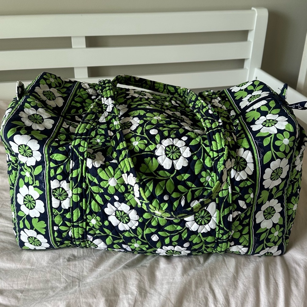 Vera Bradley Lucky You Floral Pattern Quilted Tote Bag Green White Blue Travel